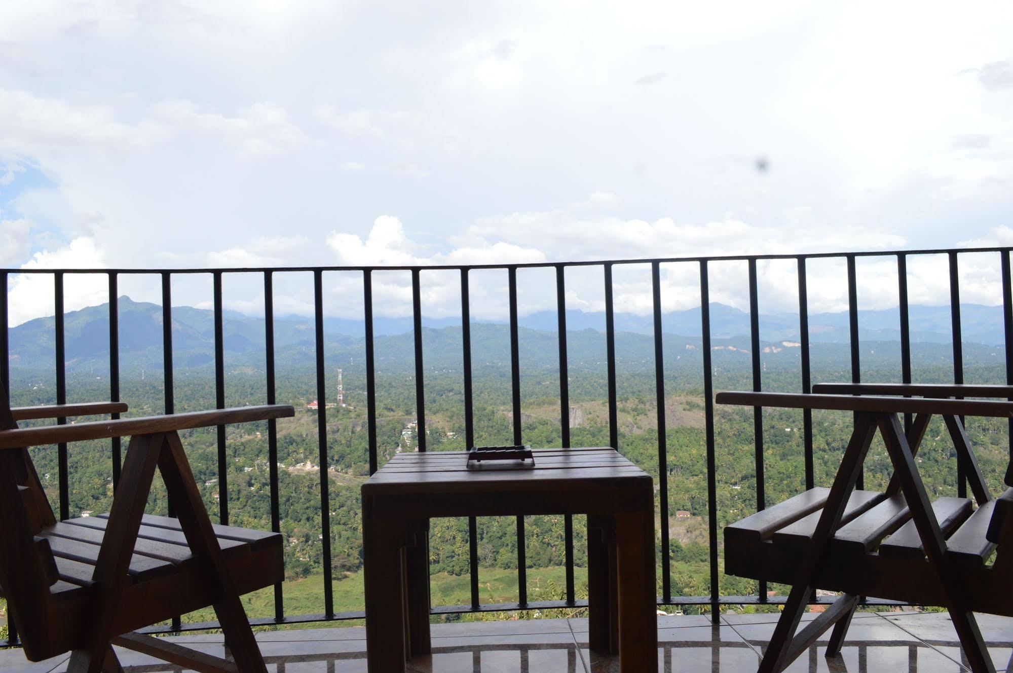 Kandy Panorama Resort מראה חיצוני תמונה