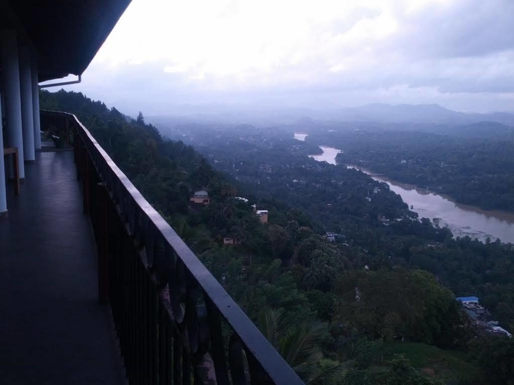 Kandy Panorama Resort מראה חיצוני תמונה